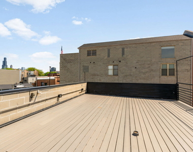 1657 W Erie Street - Photo Thumbnail 29