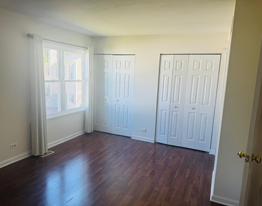 2454 Devonshire Court - Photo Thumbnail 10