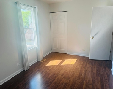 2454 Devonshire Court - Photo Thumbnail 11