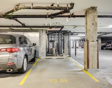 33 W Huron Street - Photo Thumbnail 25