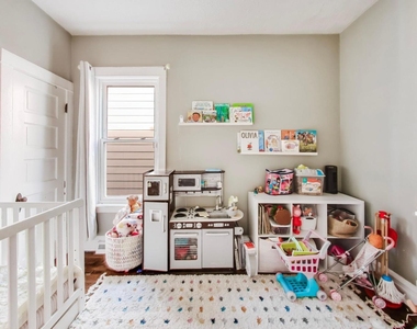 4911 W Grace Street - Photo Thumbnail 15