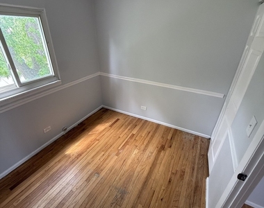 4014 Euclid Lane - Photo Thumbnail 14