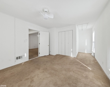 9518 S 53rd Avenue - Photo Thumbnail 9