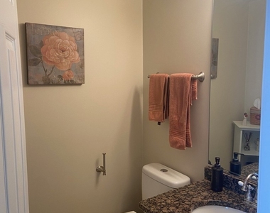 3366 Ravinia Circle - Photo Thumbnail 5