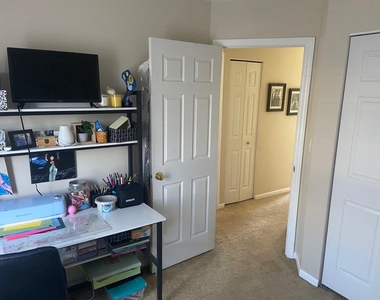 3366 Ravinia Circle - Photo Thumbnail 9