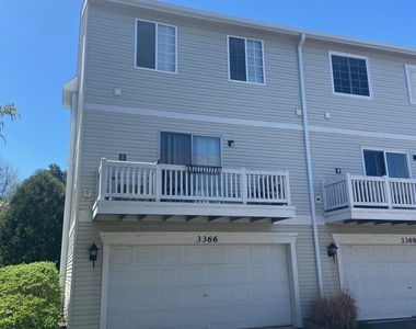 3366 Ravinia Circle - Photo Thumbnail 16