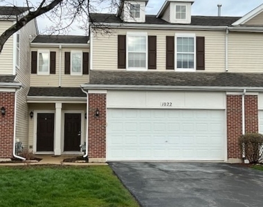1022 Heron Circle - Photo Thumbnail 1