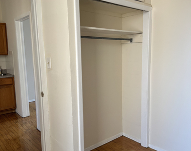 24-35 Steinway Street - Photo Thumbnail 6