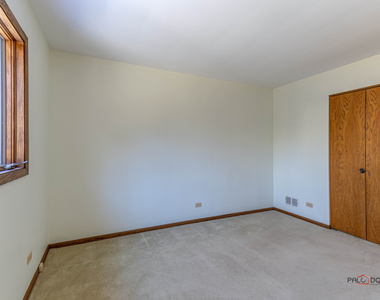2450 Chas Drive - Photo Thumbnail 22