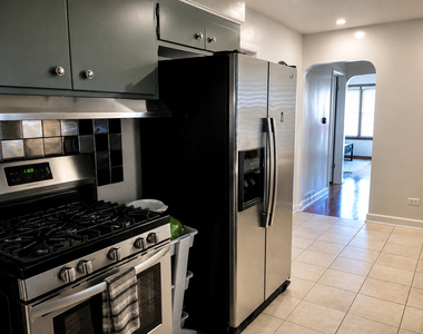 7217 W Fitch Avenue - Photo Thumbnail 3
