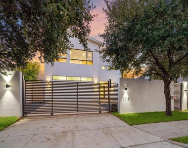 118 Tuam Street - Photo Thumbnail 2