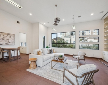118 Tuam Street - Photo Thumbnail 18