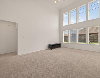 1006 Grey Dusk Court - Photo Thumbnail 11
