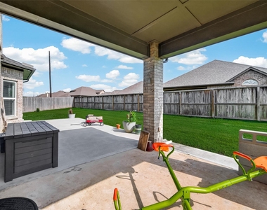 1006 Grey Dusk Court - Photo Thumbnail 47