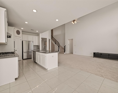 1006 Grey Dusk Court - Photo Thumbnail 14
