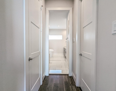 2414 Canal Street - Photo Thumbnail 22