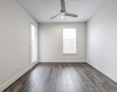 2414 Canal Street - Photo Thumbnail 31
