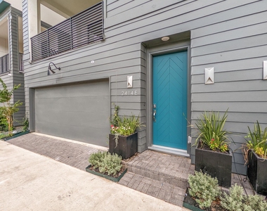 2414 Canal Street - Photo Thumbnail 6