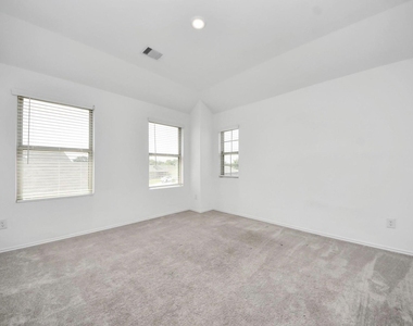 8650 Bar Harbor Drive - Photo Thumbnail 16