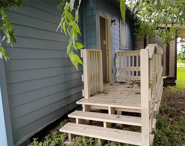 7815 Dayton Street - Photo Thumbnail 20