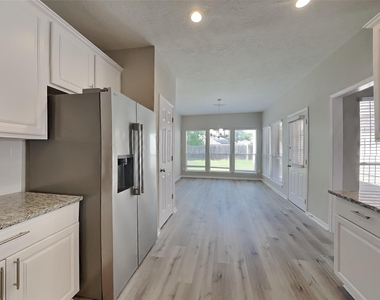 14918 Laytham Lane - Photo Thumbnail 4