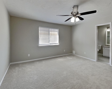 14918 Laytham Lane - Photo Thumbnail 17