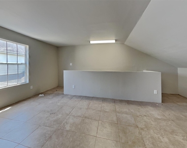 14918 Laytham Lane - Photo Thumbnail 23