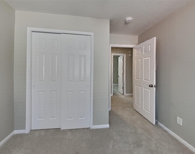 14918 Laytham Lane - Photo Thumbnail 13