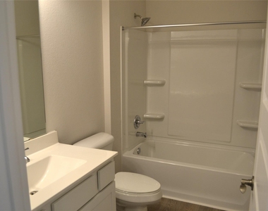 13223 Hayden Peak Drive - Photo Thumbnail 10
