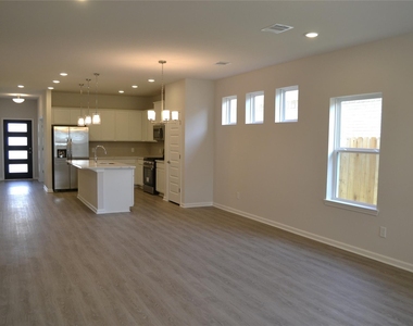 13223 Hayden Peak Drive - Photo Thumbnail 4