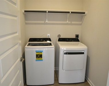 13223 Hayden Peak Drive - Photo Thumbnail 6
