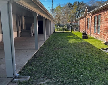 3902 Marzia Avenue - Photo Thumbnail 1