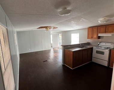 3902 Marzia Avenue - Photo Thumbnail 3