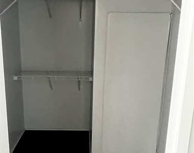 3902 Marzia Avenue - Photo Thumbnail 14