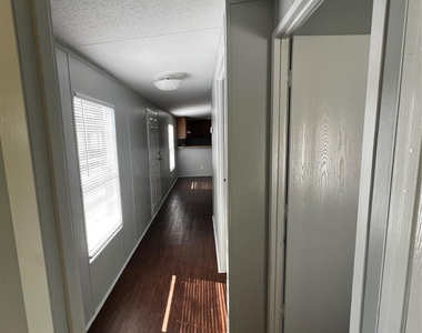 3902 Marzia Avenue - Photo Thumbnail 7