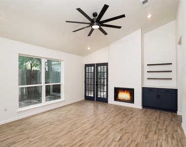 13155 Pebblewalk Circle S - Photo Thumbnail 3