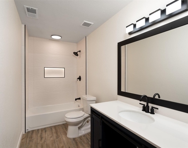 13155 Pebblewalk Circle S - Photo Thumbnail 5