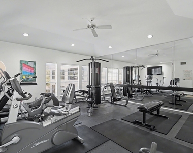 3231 Allen Parkway - Photo Thumbnail 13