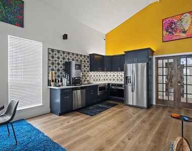 3231 Allen Parkway - Photo Thumbnail 11