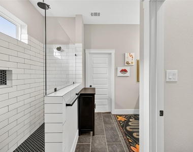18403 Vivacious Lane - Photo Thumbnail 19