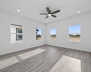 6925 Road 5503 - Photo Thumbnail 10