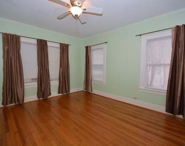 3027 Amherst Street - Photo Thumbnail 12