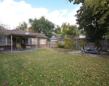 3027 Amherst Street - Photo Thumbnail 19