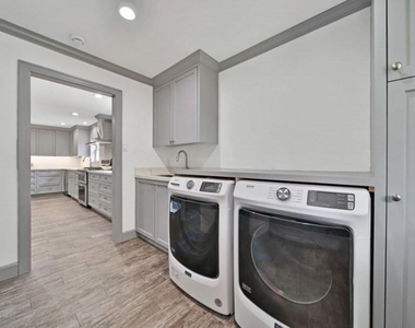 10042 Briar Forest Drive - Photo Thumbnail 22