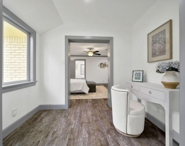 10042 Briar Forest Drive - Photo Thumbnail 24