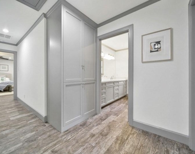 10042 Briar Forest Drive - Photo Thumbnail 36