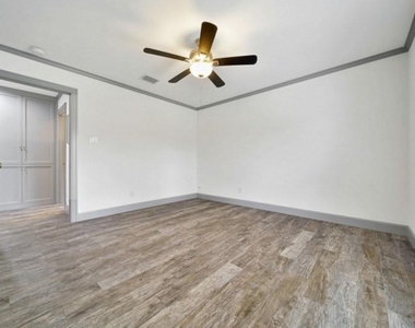 10042 Briar Forest Drive - Photo Thumbnail 42