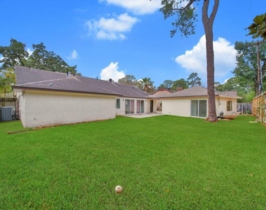 10042 Briar Forest Drive - Photo Thumbnail 49