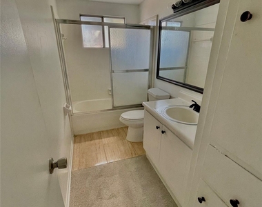 11606 Sagehurst Lane - Photo Thumbnail 11
