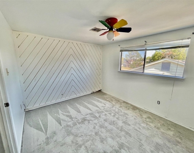 11606 Sagehurst Lane - Photo Thumbnail 9